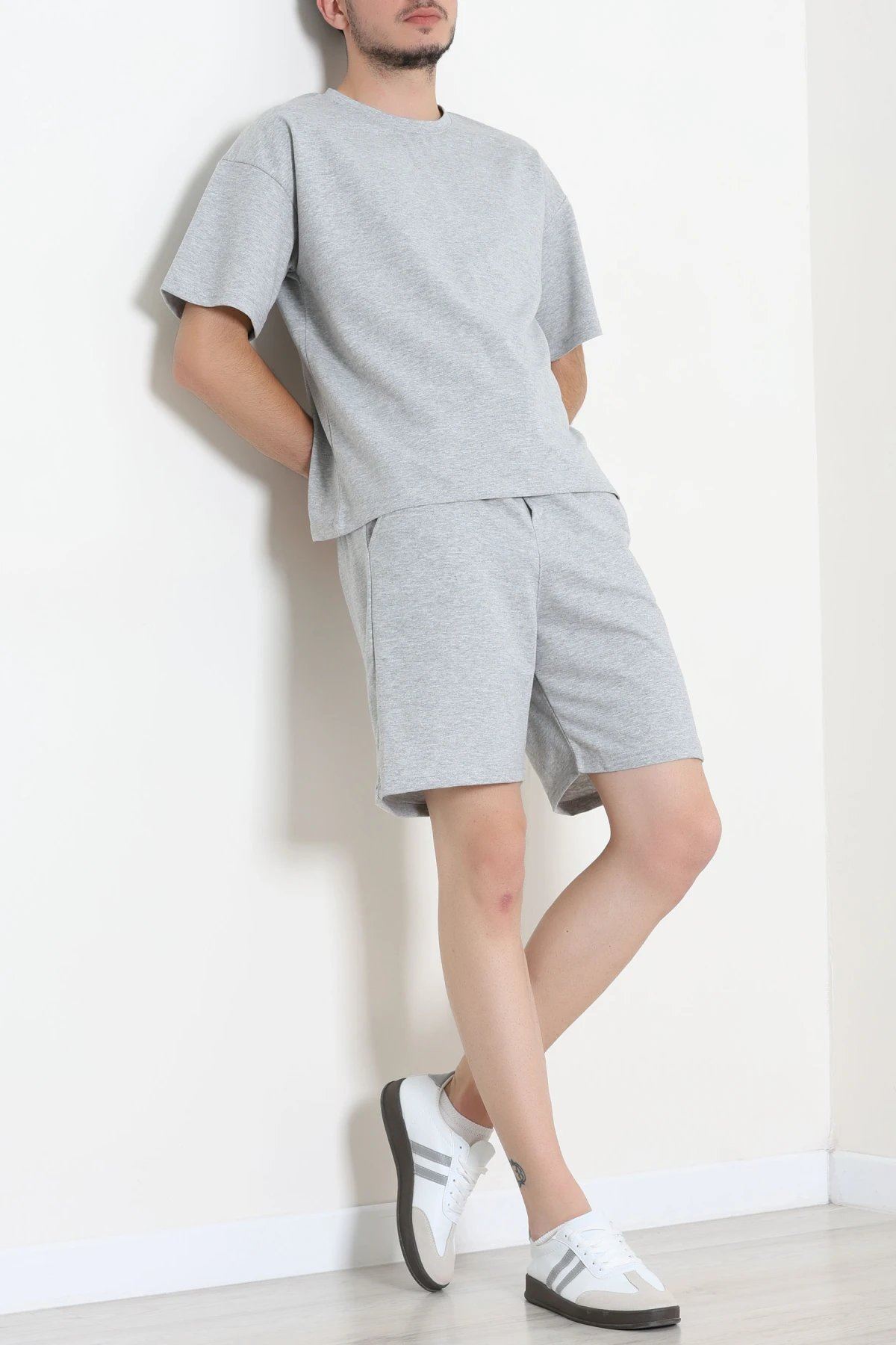 İki İplik Oversize Şortlu Erkek Takım Gri - 80274.1567.