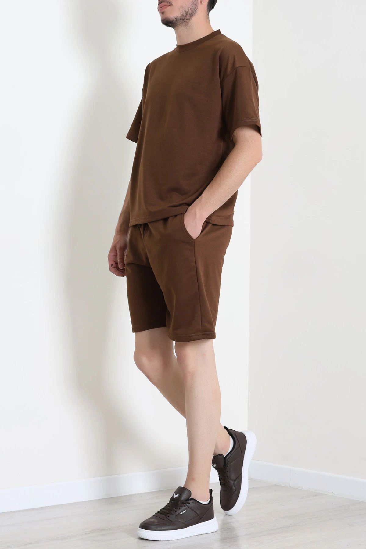 İki İplik Oversize Şortlu Erkek Takım Kahve - 80274.1567.