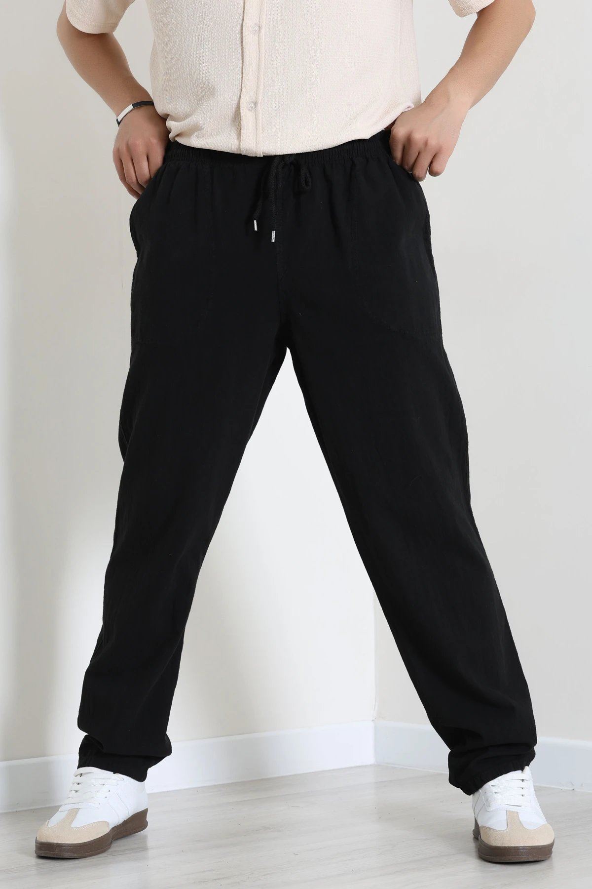 Beli Lastikli Keten Rahat Kesim Erkek Pantolon Siyah - 71607.2170.